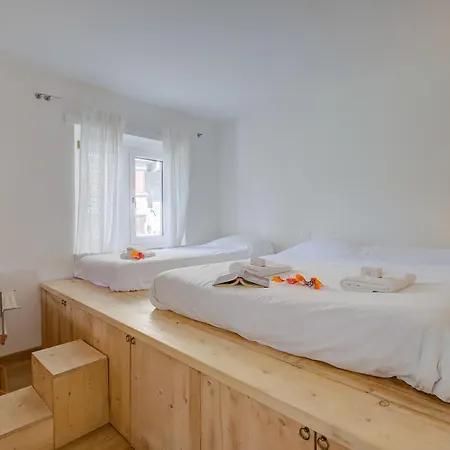 Paradiso - In Out 300m - Happy Apartment