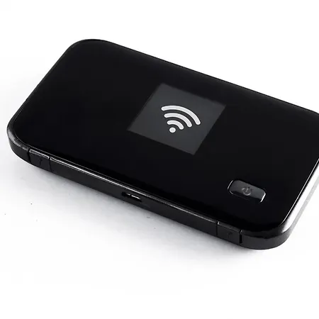 Paradiso - In Out 300m - Happy